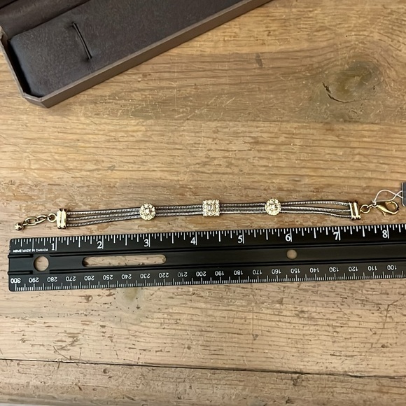 Dillards Bracelet NWT Crystals Mixed Metals - Picture 4 of 5